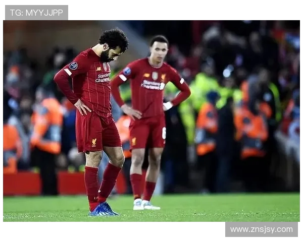 利物浦与水晶宫音乐对决激情四溢球迷共鸣的旋律与热情交织